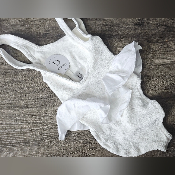 Hunza G Denise frill white swimsuit - Picture 6 of 11